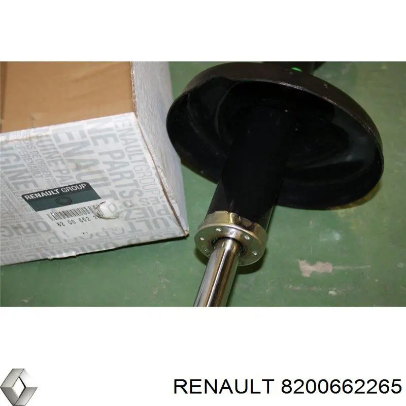 8200662265 Renault (RVI) Стійка передня