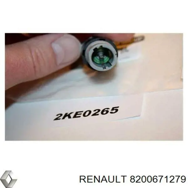 Купити 8200671279 Renault (RVI) Датчик тиску масла