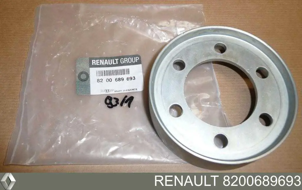 Купити 8200689693 Renault (RVI) Шків помпи