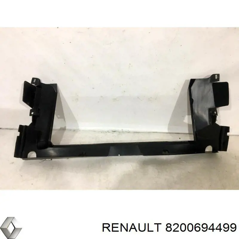 8200694499 Renault (RVI) дифузор радіатора охолодження, в зборі з двигуном і крильчаткою