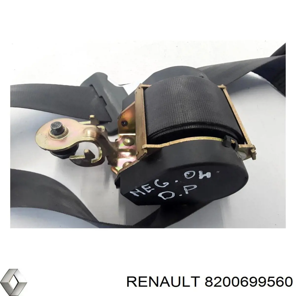 Купити 8200699560 Renault (RVI) Пасок безпеки передній правий