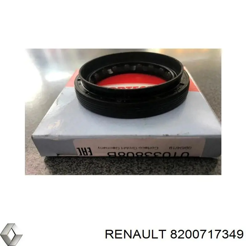 Купити 8200717349 Renault (RVI) Сальник піввісі переднього моста