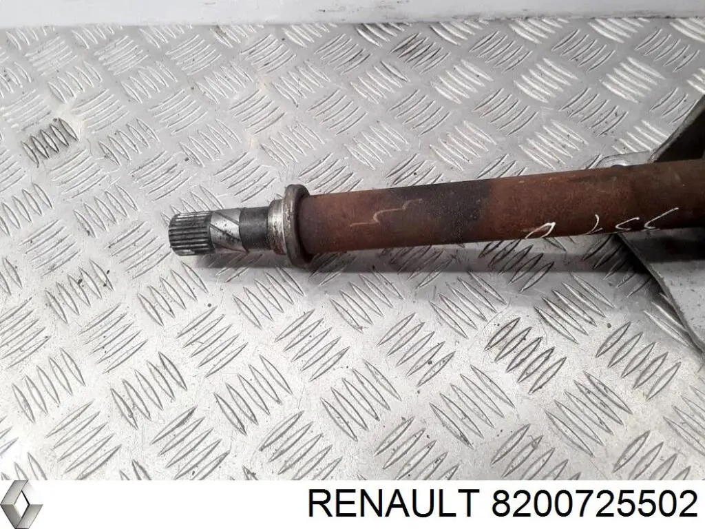 Піввісь передня, права Renault (RVI) 8200725502 ціна, від 82.74 USD