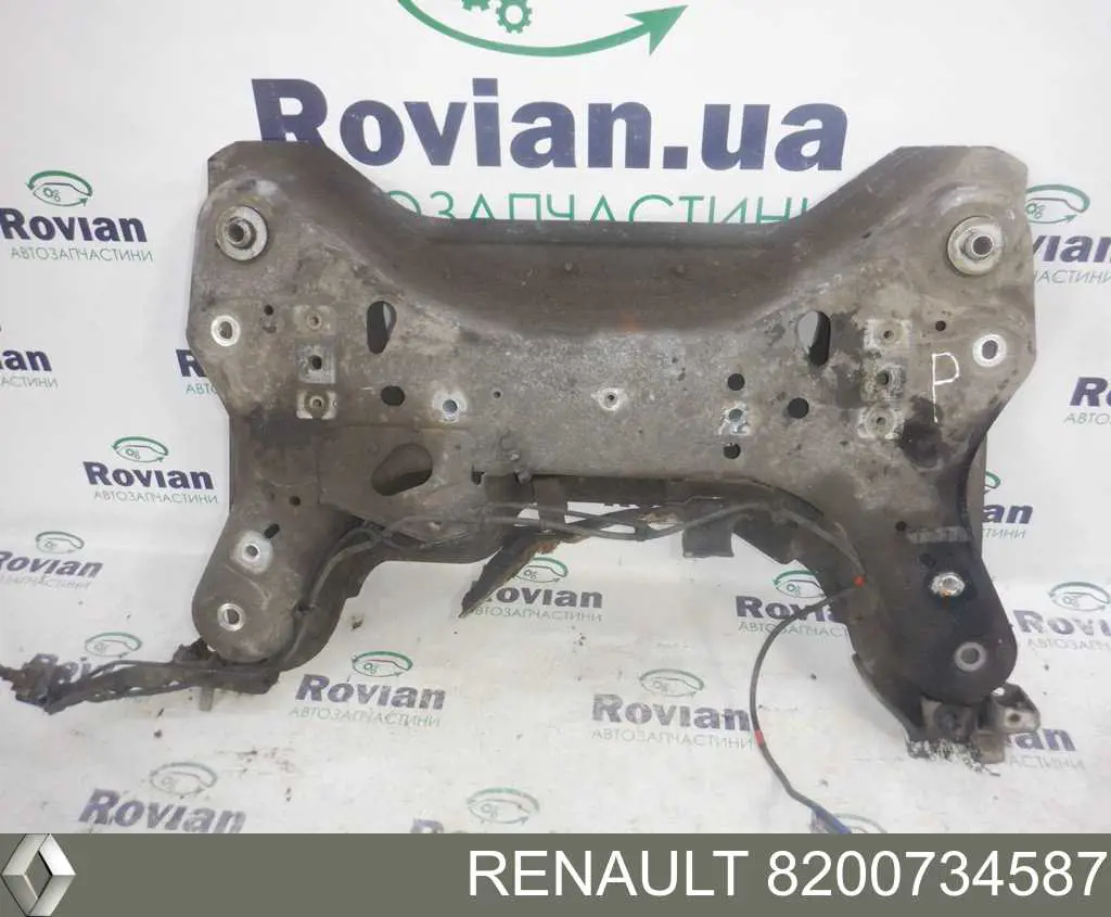 Купити 8200734587 Renault (RVI) Підрамник передній
