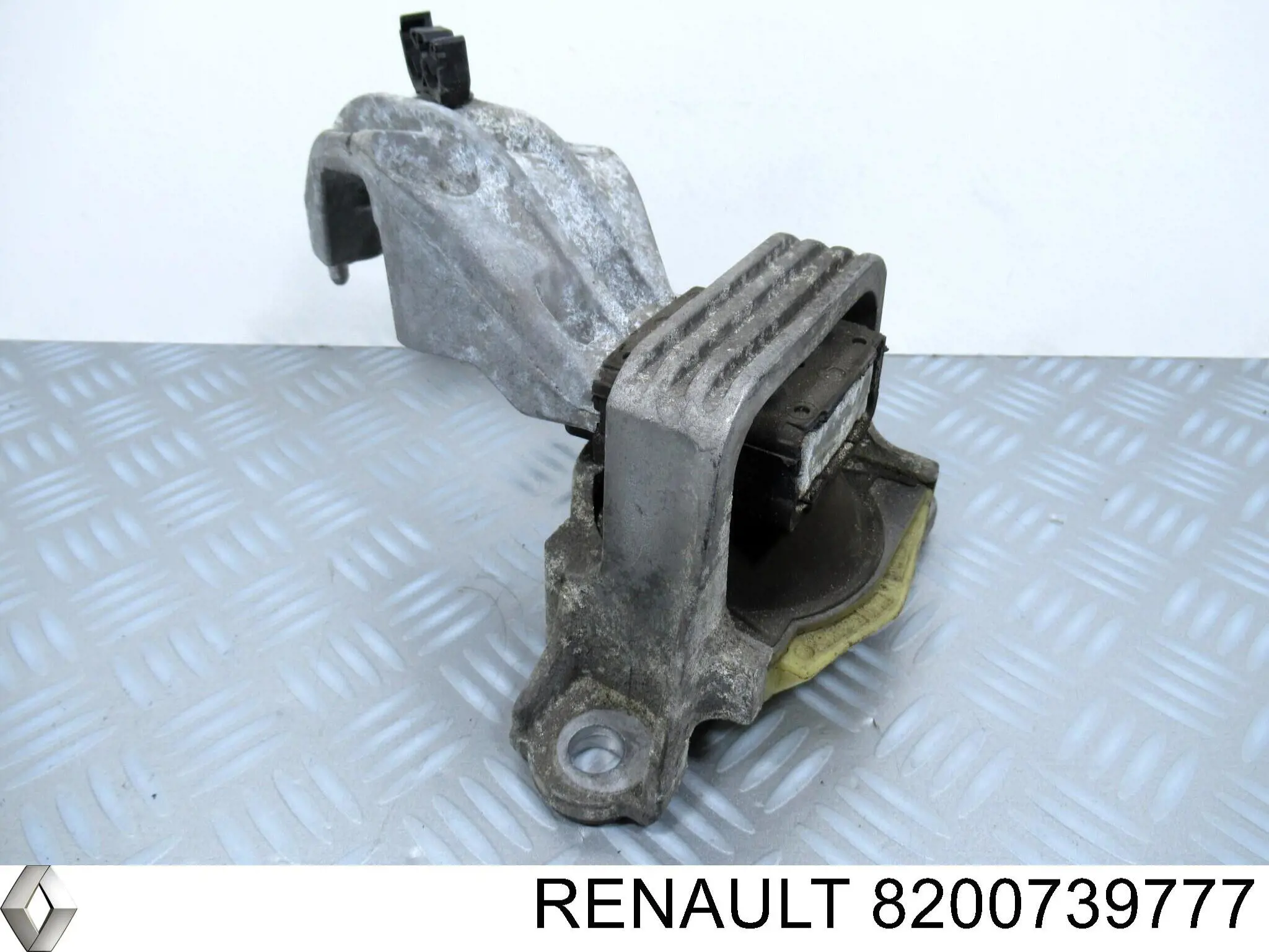  Renault (RVI) 8200739777 ціна, від 8.87 USD