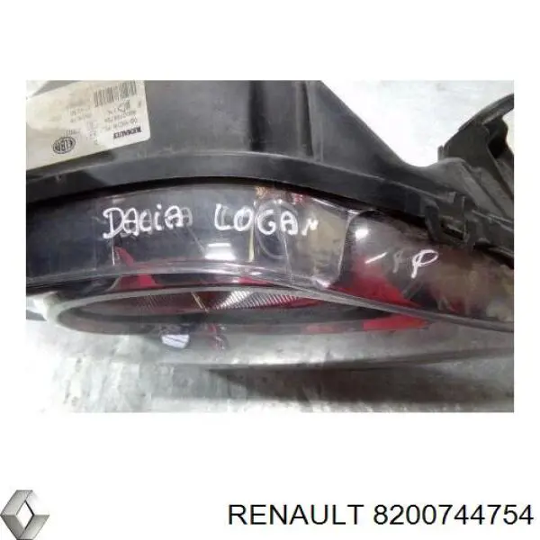 Фара правая Renault (RVI) 8200744754 ціна, від 62.57 USD