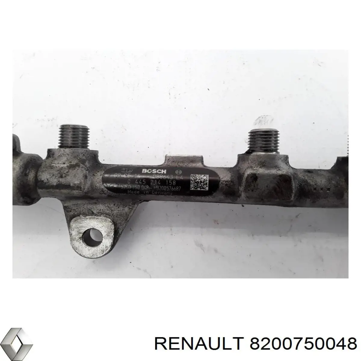 Купити 8200750048 Renault (RVI) Розподільник палива