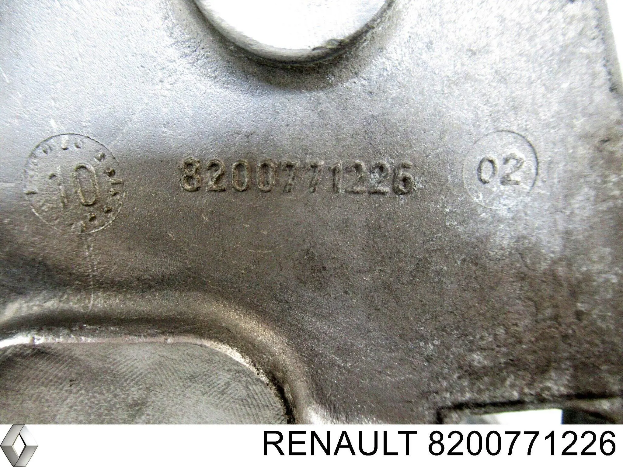 Купити 8200771226 Nissan/Infiniti Тримач форсунки дизельної