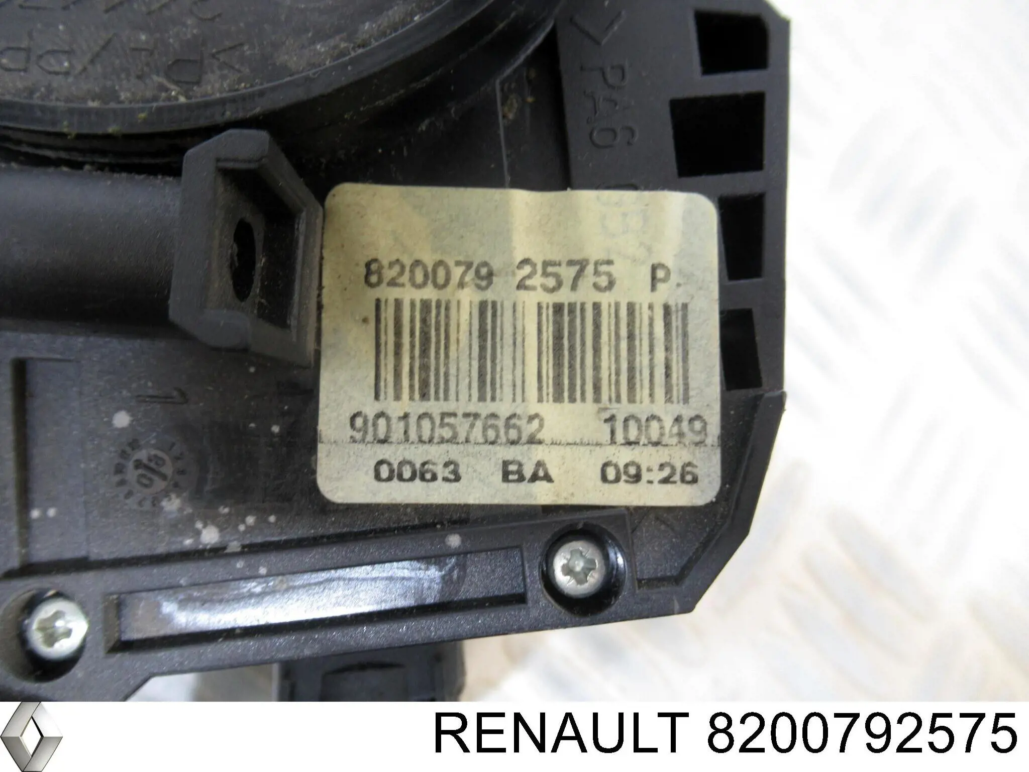 Перемикач підрульовий, правий Renault (RVI) 8200792575 ціна, від 22.01 USD
