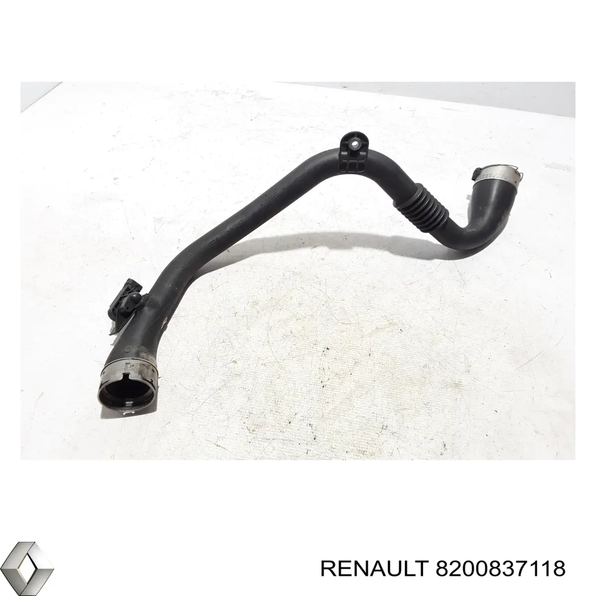 Шланг/патрубок интеркуллера Renault (RVI) 8200837118 ціна, від 123.73 USD