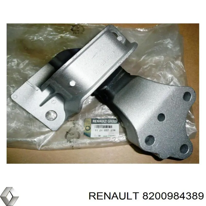 Подушка (опора) двигуна, права 8200984389 Renault (RVI)