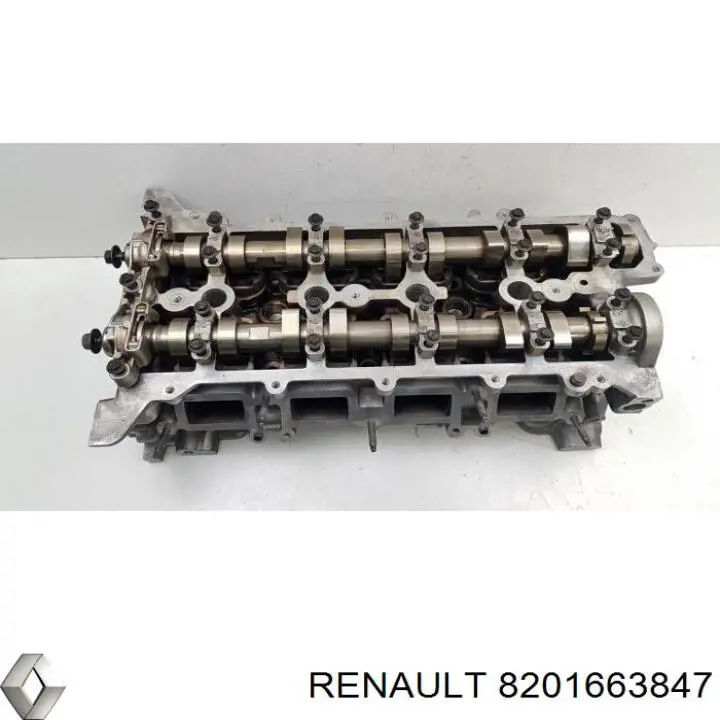 1104100Q2F Nissan/Infiniti Головка циліндрів