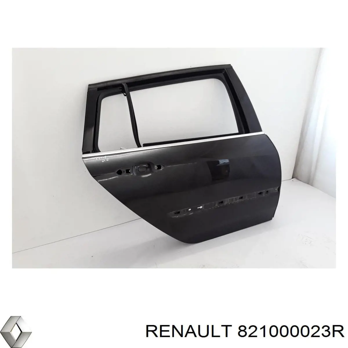 Двері задні, праві Renault (RVI) 821000023R ціна, від 75.99 USD