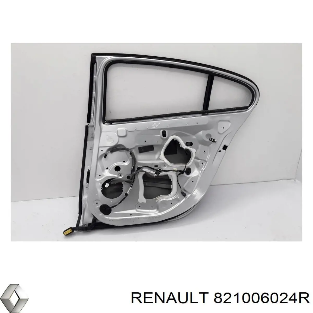Двері задні, праві Renault Fluence (L3) (Рено Флюенс)