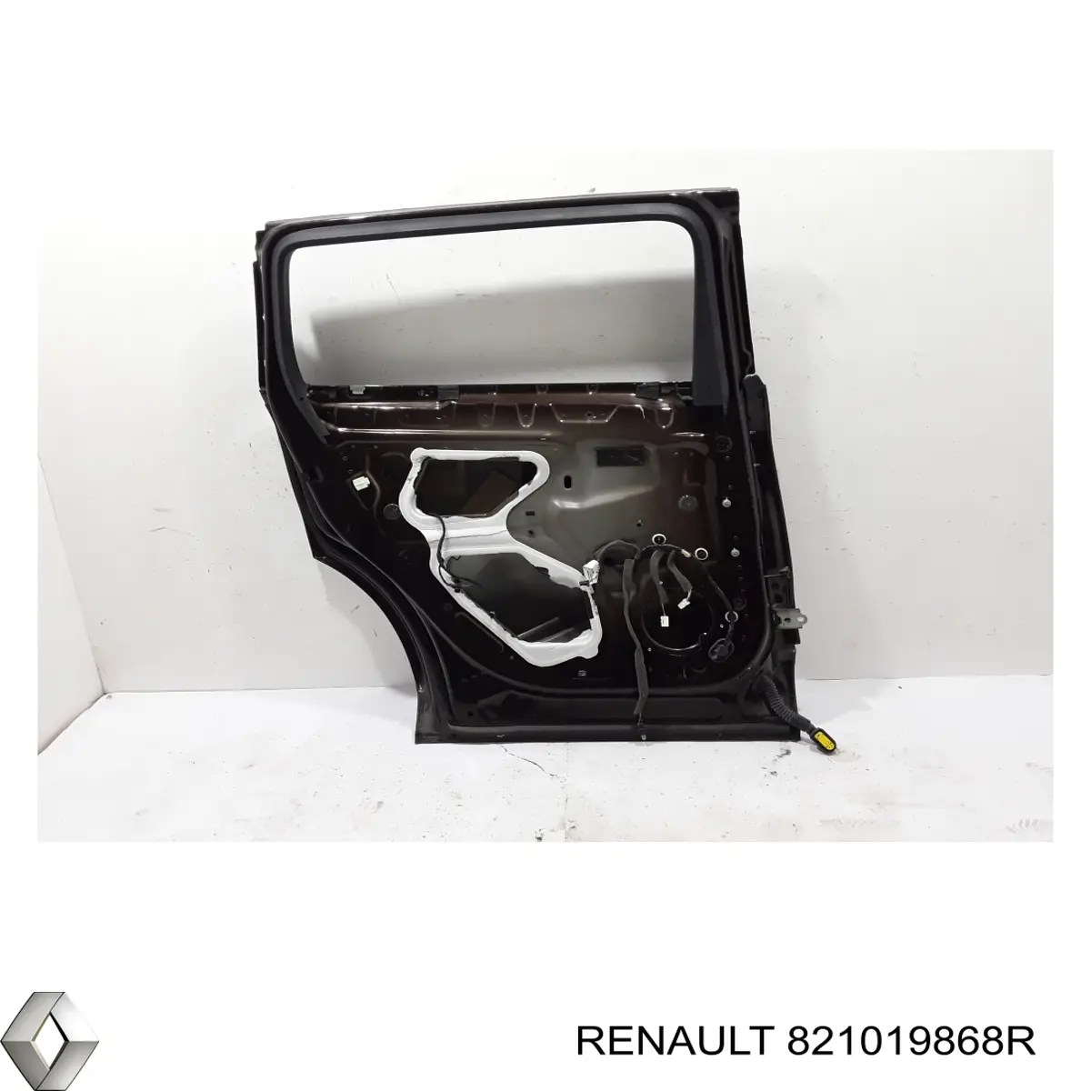 Двері задні, ліві 821019868R Renault (RVI)