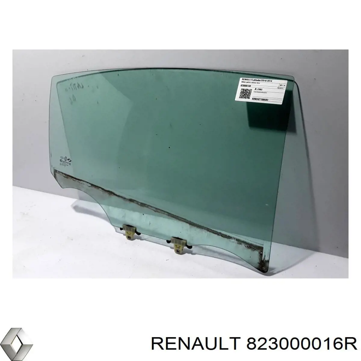 Скло задньої двері правої Renault Latitude (L7) (Рено Латітьюд)