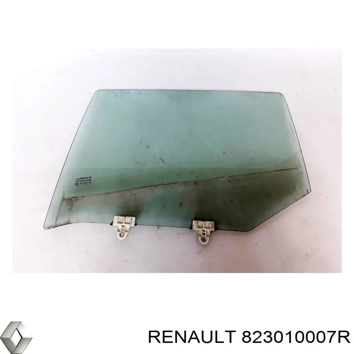 Купити 823010007R Renault (RVI) Скло задньої двері лівої