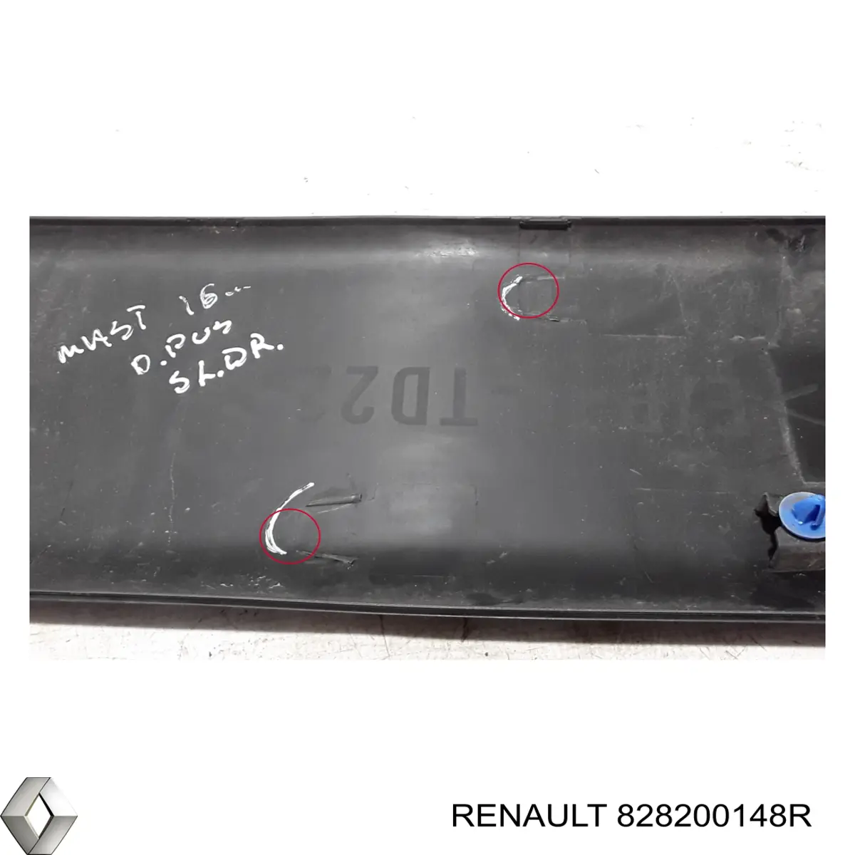 Молдинг бічний (зсувний) двері 828200148R Renault (RVI)