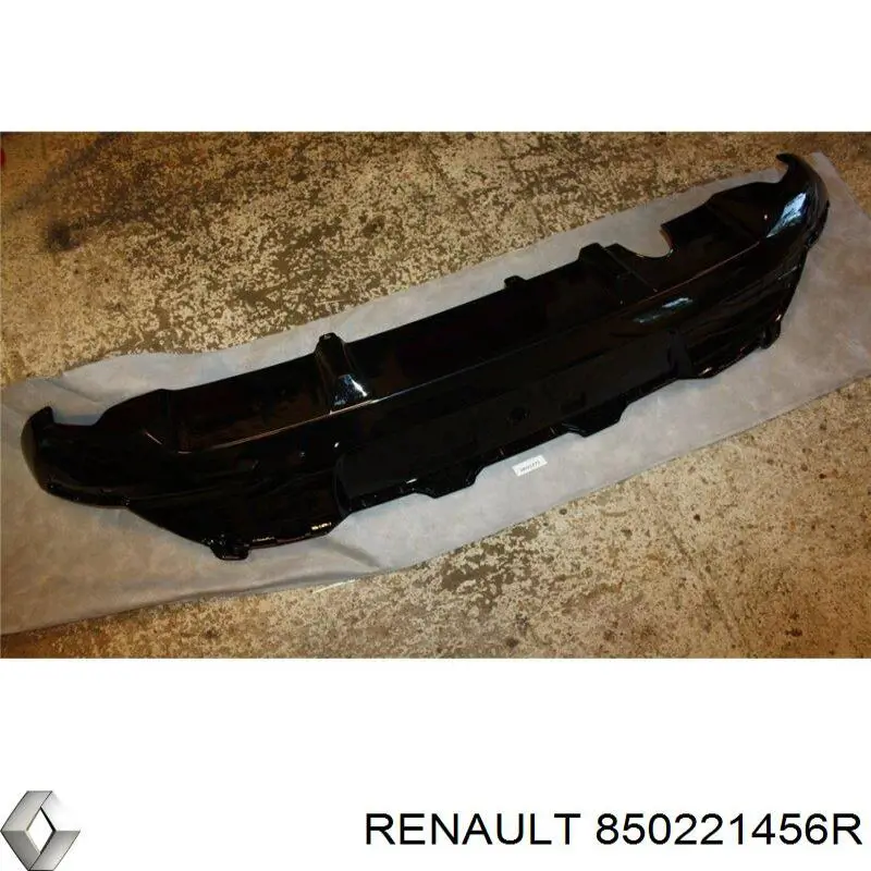 850221456R Renault (RVI) Бампер задній, нижня частина