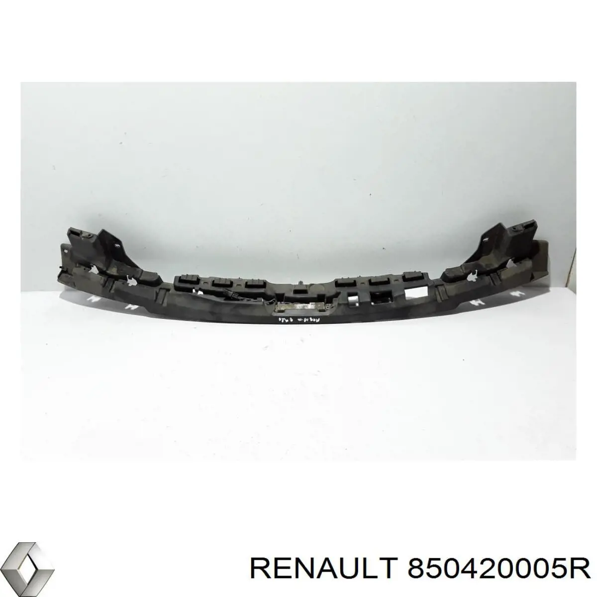 850420005R Renault (RVI) абсорбер (наповнювач бампера заднього)
