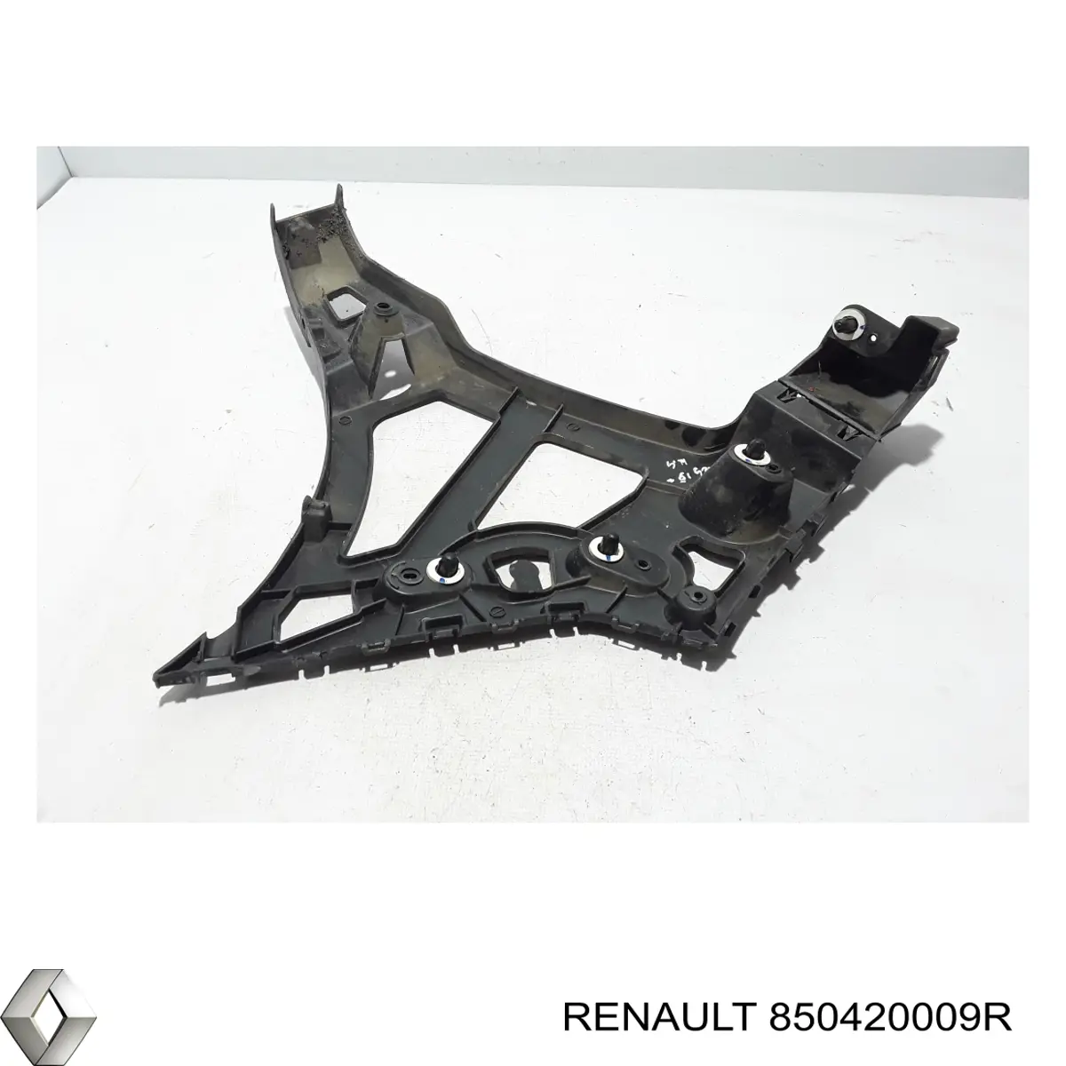 Купити 850420009R Renault (RVI) Кріплення бамера ліве