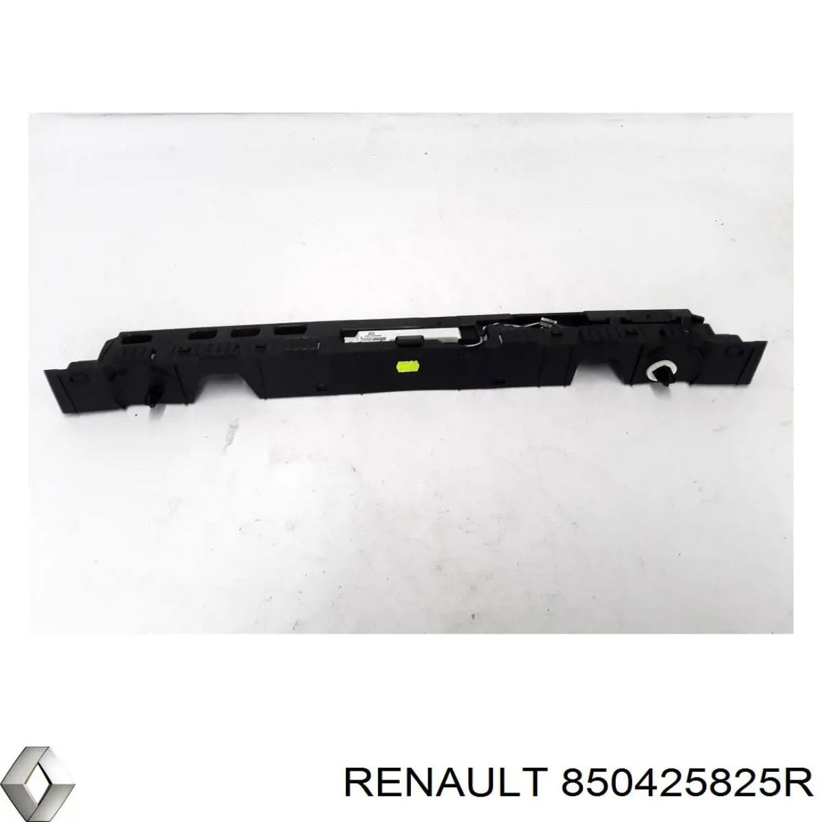 850425825R Renault (RVI) Кронштейн бампера заднього, центральний