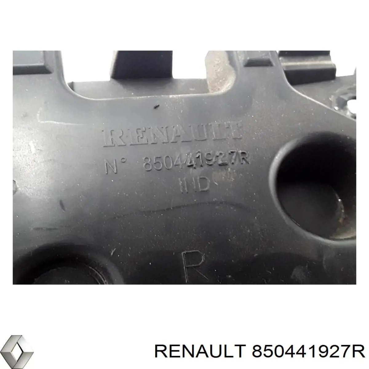 Кронштейн бампера заднього, правий Renault (RVI) 850441927R ціна, від 12.68 USD