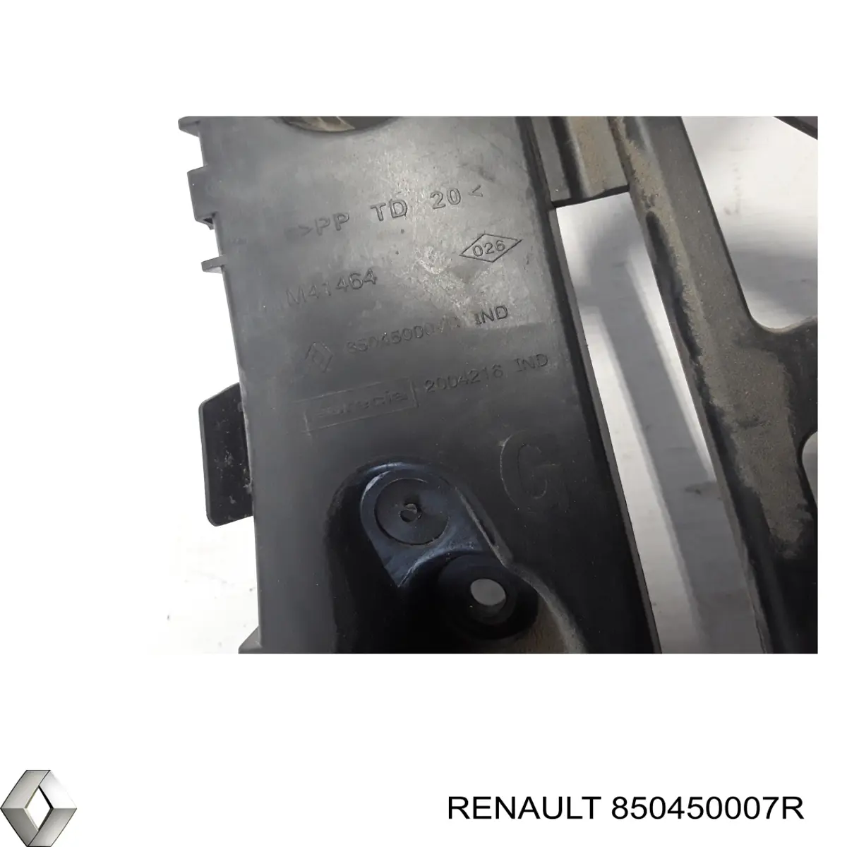 Кріплення бамера ліве Renault (RVI) 850450007R ціна, від 28.21 USD
