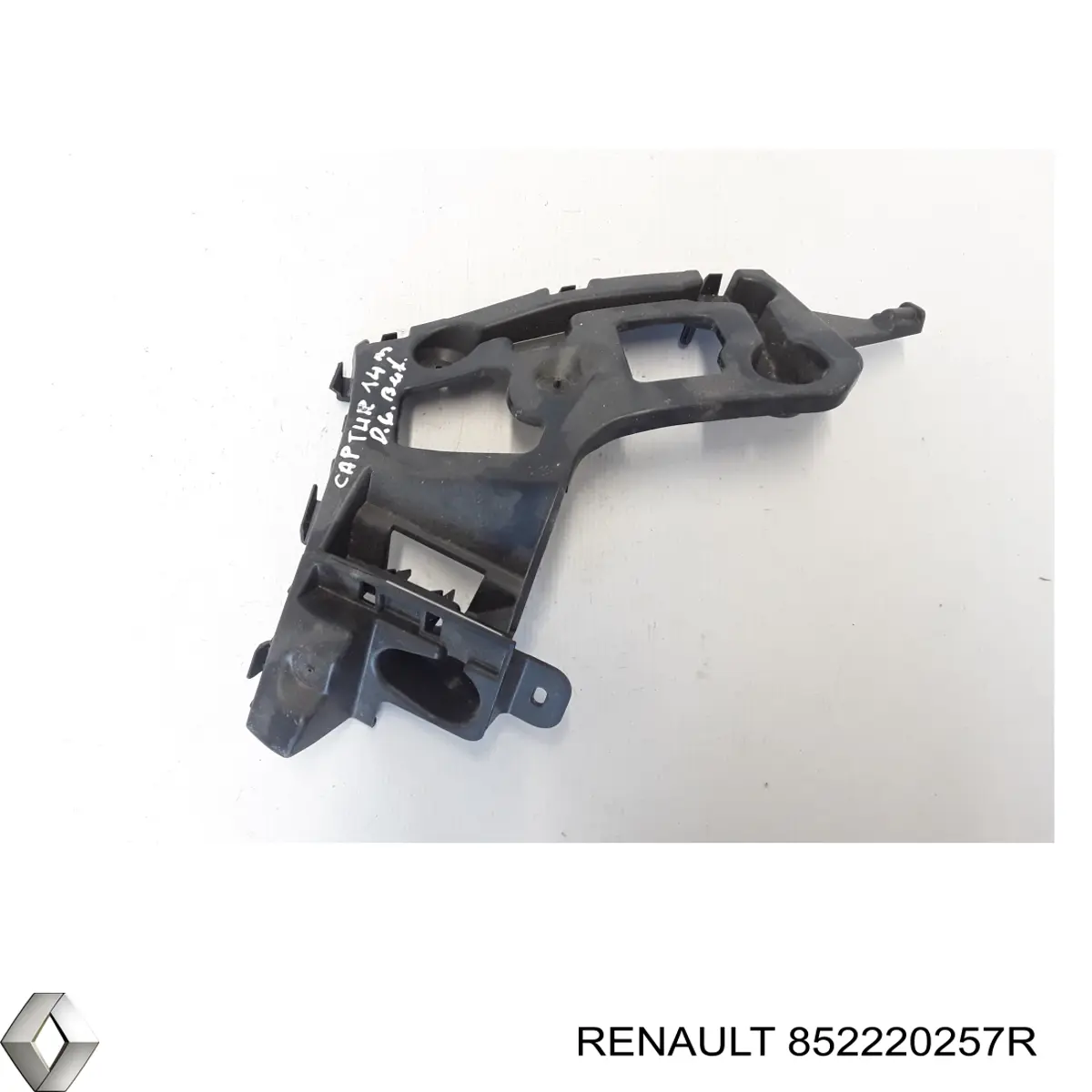 Кронштейн бампера заднього, правий Renault (RVI) 852220257R ціна, від 16.86 USD
