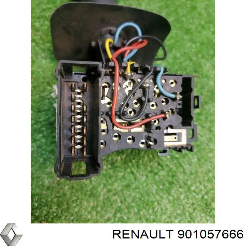 901057666 Renault (RVI) Перемикач підрульовий, правий
