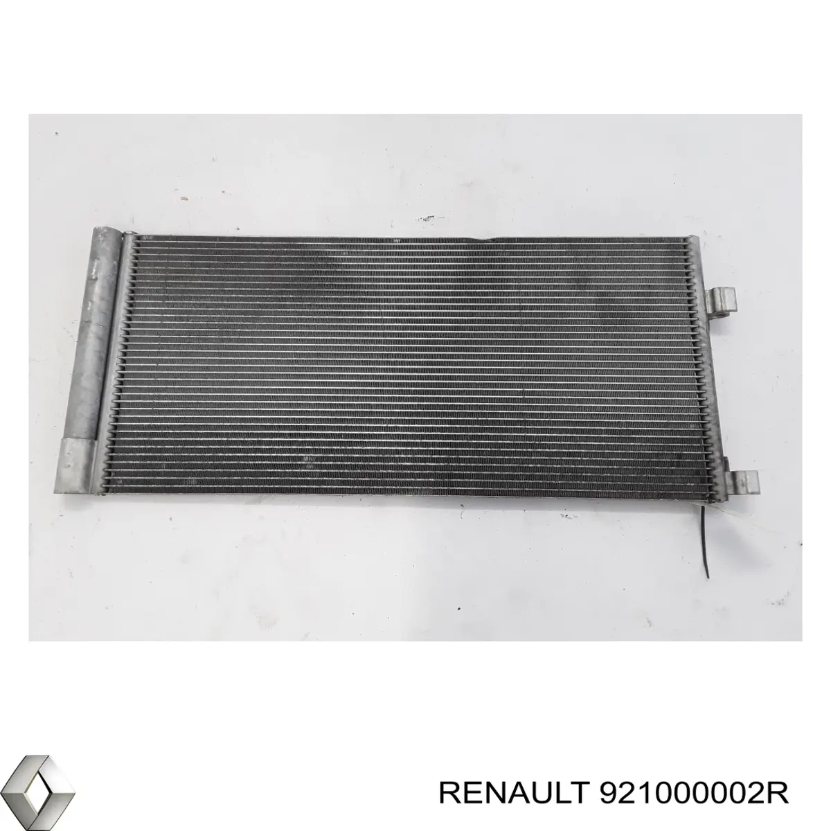 Радіатор кондиціонера 921000002R Renault (RVI)