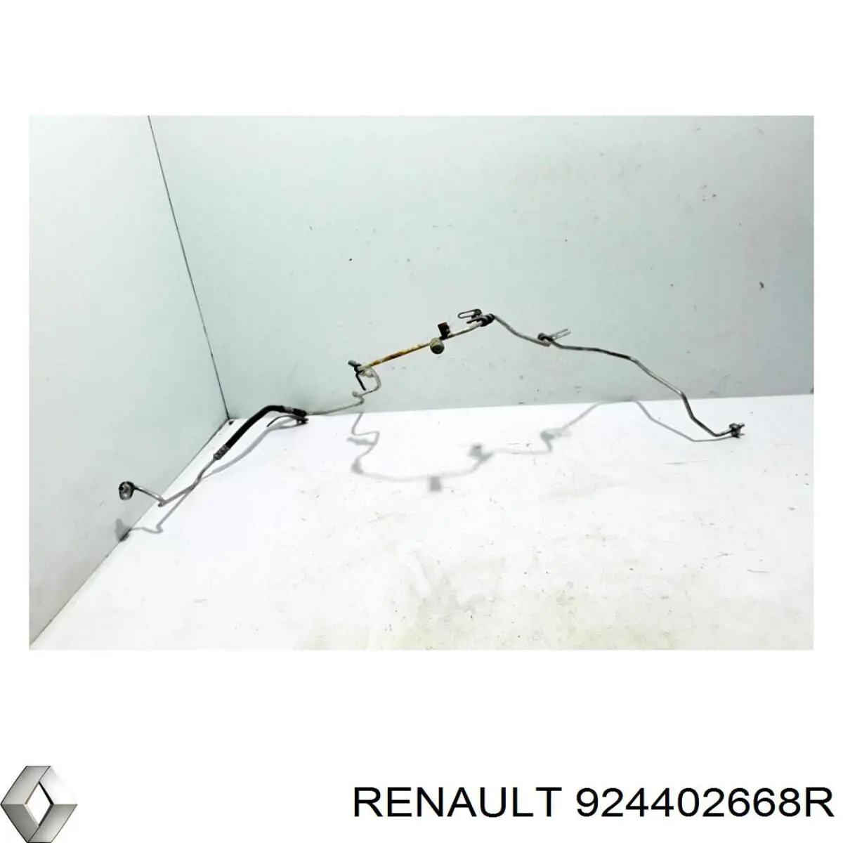 924402668R Renault (RVI) Шланг кондиціонера, від радіатора до випарника