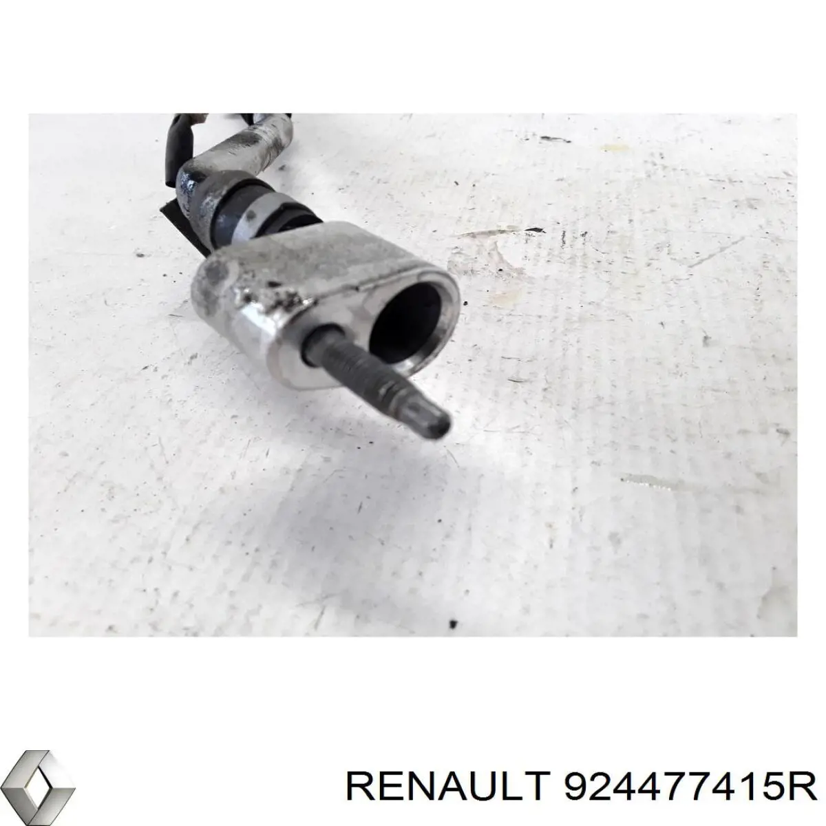924477415R Renault (RVI) Шланг кондиціонера, від випарника до компресора