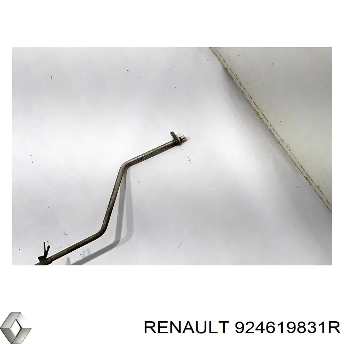 Купити 924619831R Renault (RVI) Шланг кондиціонера, від заднього випарювача до компресора