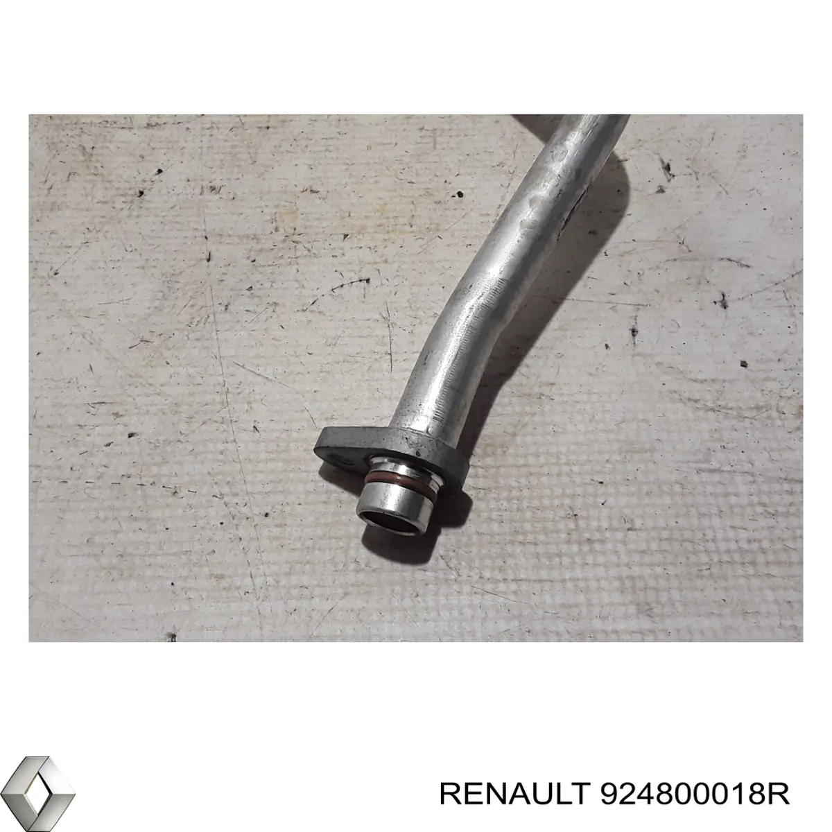 924800018R Renault (RVI) Шланг кондиціонера, від заднього випарювача до компресора