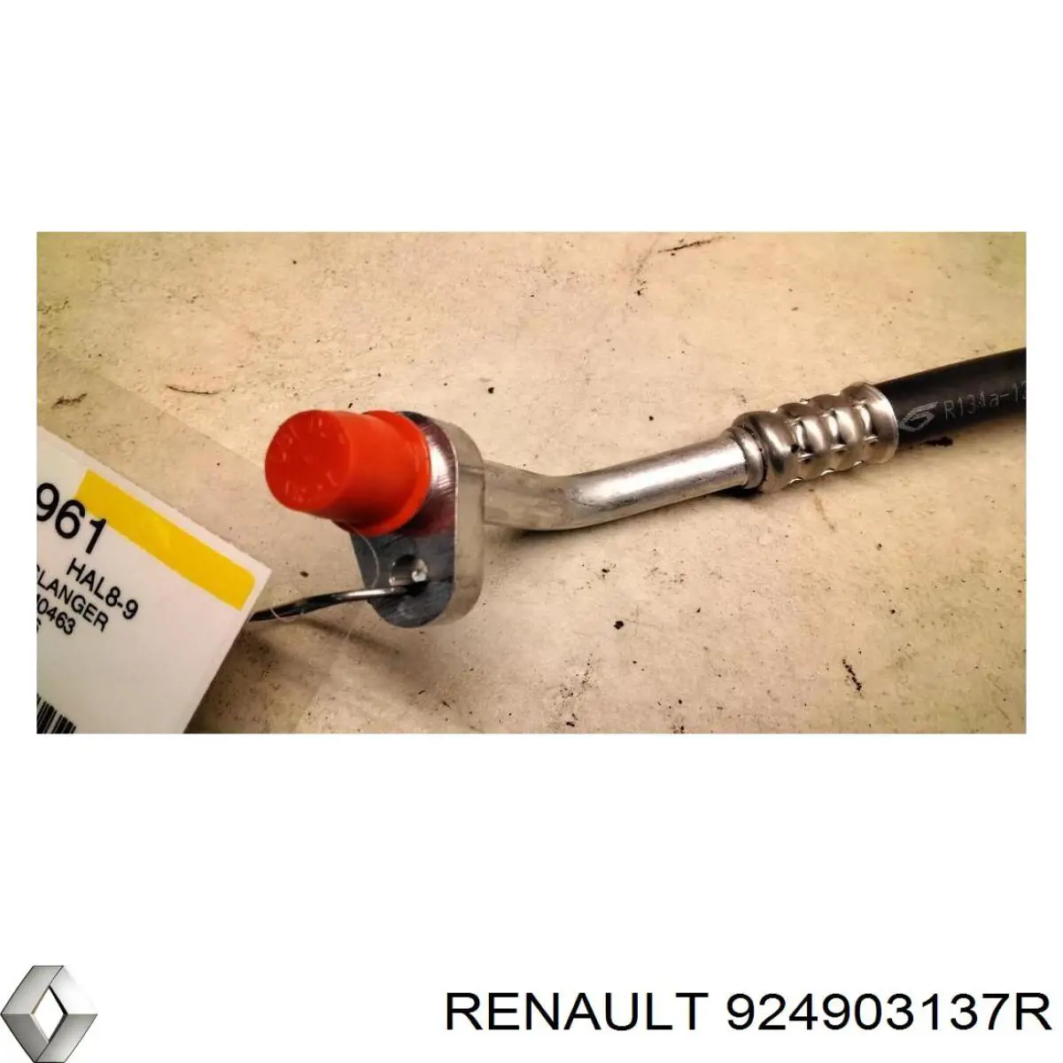 Шланг кондиціонера, від осушувача до випарника 924903137R Renault (RVI)