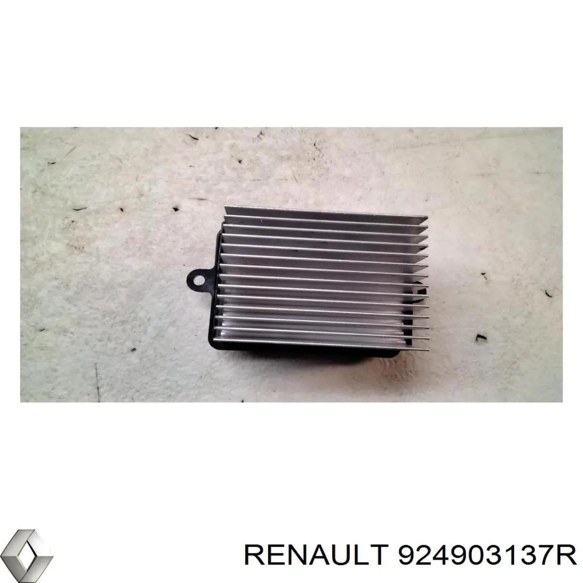 924903137R Renault (RVI) Шланг кондиціонера, від осушувача до випарника