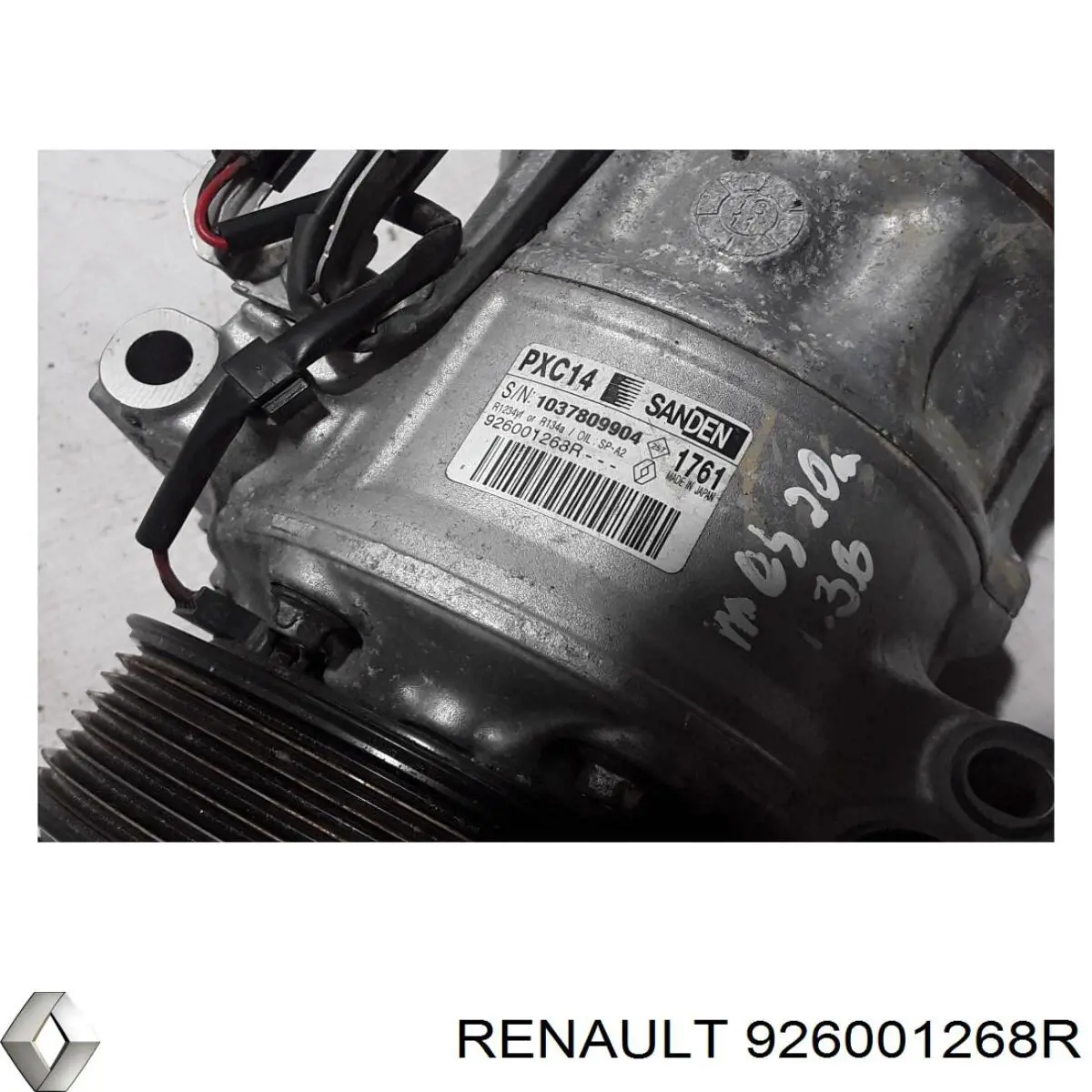 Компресор кондиціонера 926001268R Renault (RVI)
