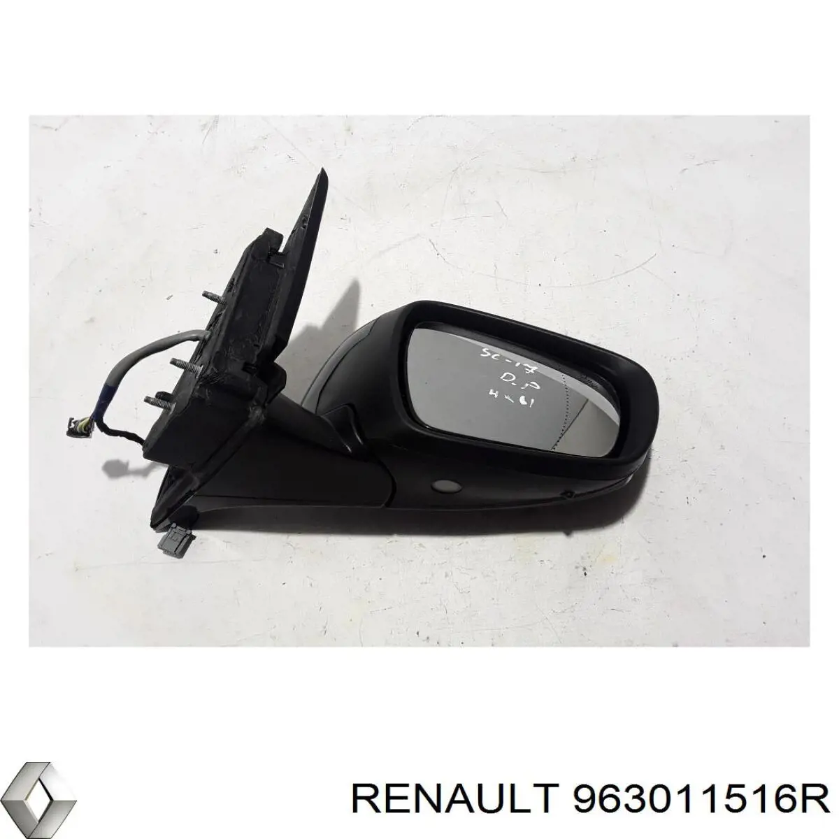 Праве бічне дзеркало Renault (RVI) 963011516R ціна, від 164.42 USD