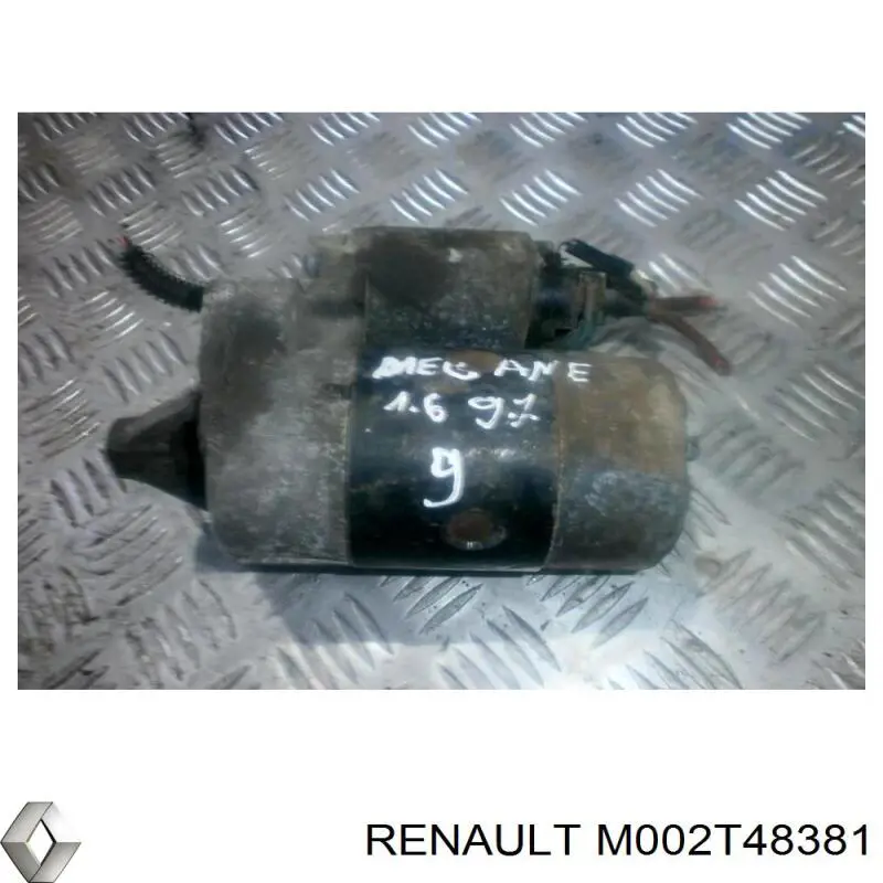 Купити M002T48381 Renault (RVI) Стартер