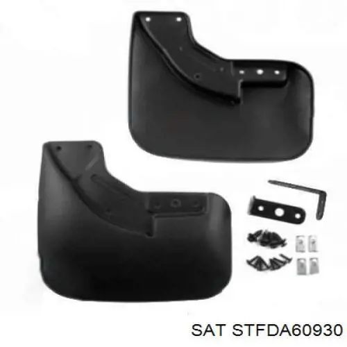 Решітка радіатора 32C1051 Polcar