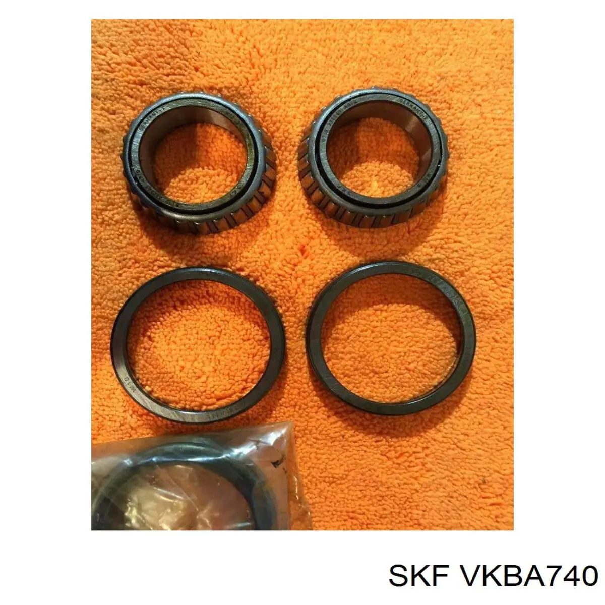 Комплект підшипник маточини передньої SKF VKBA740 ціна, від 13.94 USD