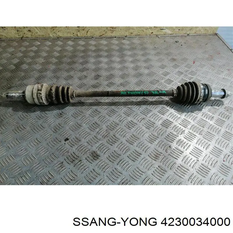 Приводи задніх коліс Ssang Yong 4230034000 ціна, від 173.36 USD