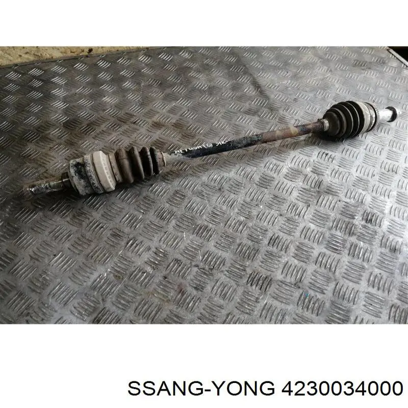 Купити 4230034000 Ssang Yong Піввісь задня
