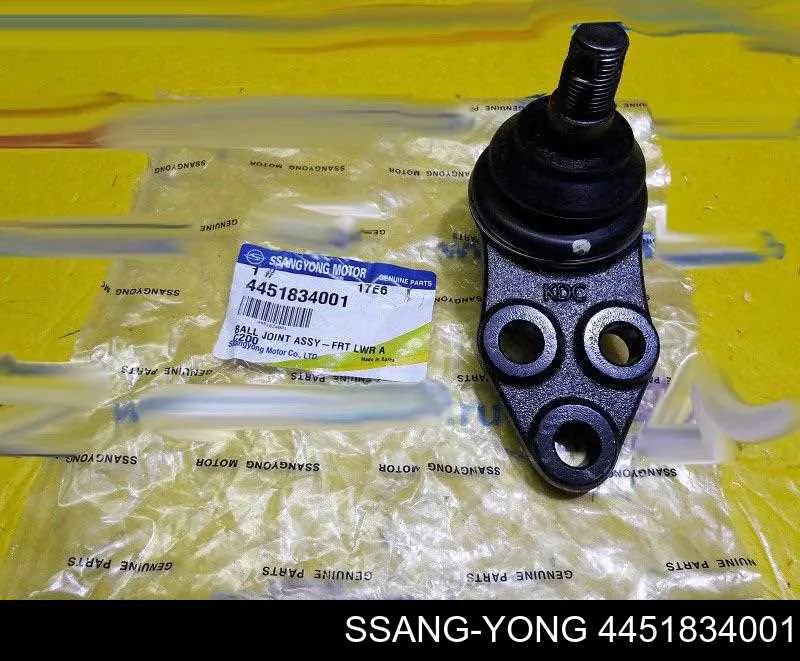 Кульова опора, нижня Ssang Yong 4451834001 ціна, від 29.17 USD