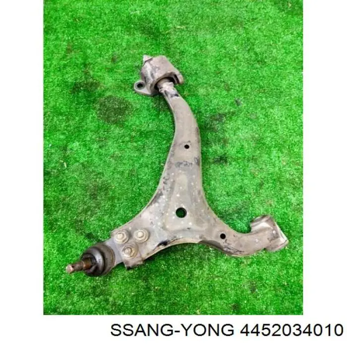 Купити 4452034010 Ssang Yong 