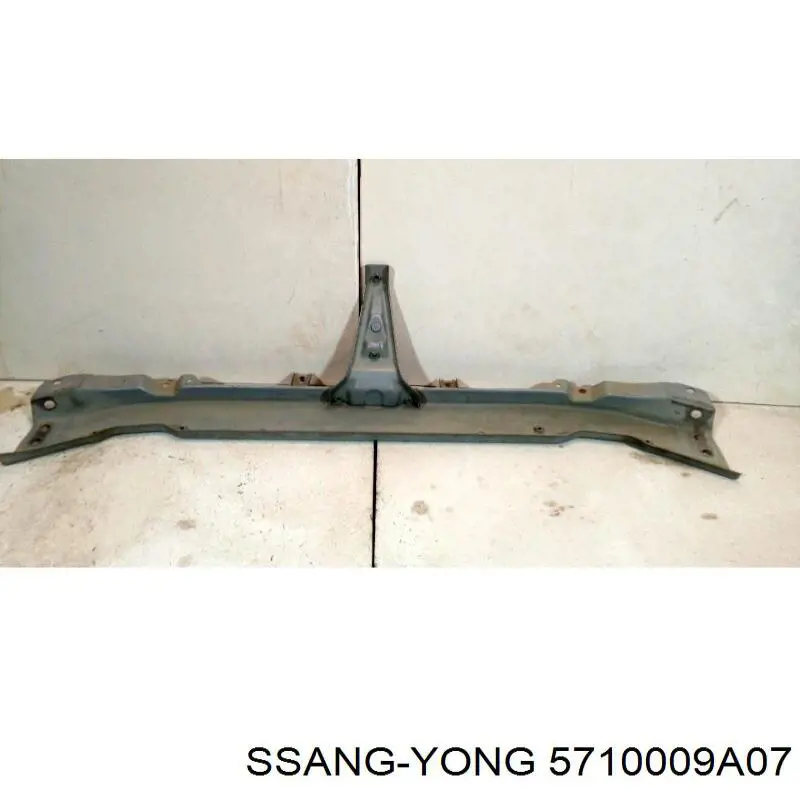 5710009A07 Ssang Yong Телевізор