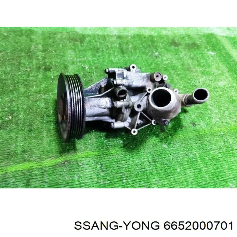 Помпа охолодження Ssang Yong 6652000701 ціна, від 38.38 USD