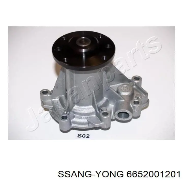Купити 6652001201 Ssang Yong Насос охолоджуючої рідини
