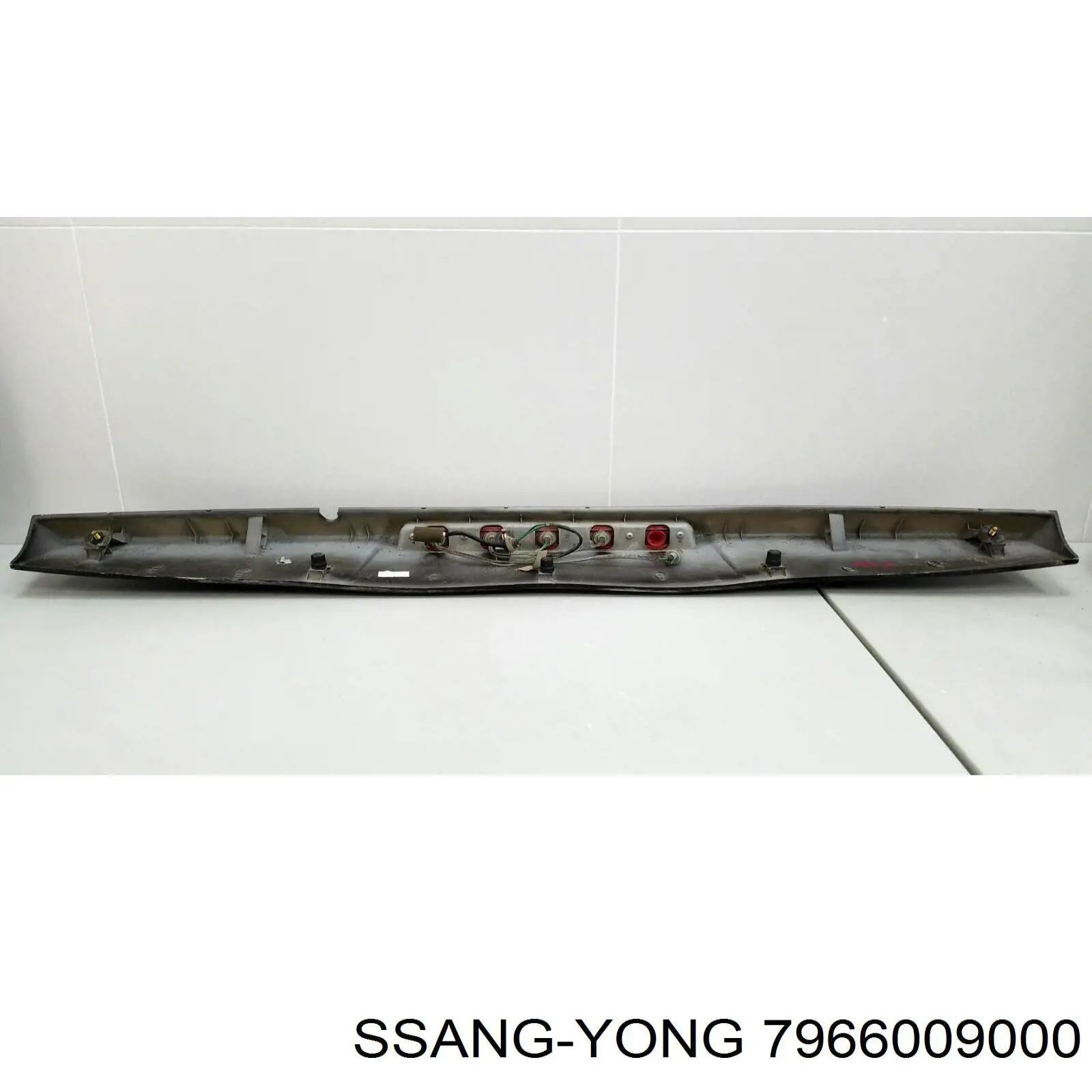  Ssang Yong 7966009000 ціна, від 36.72 USD
